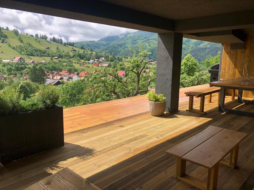 On Top Chalet Bran  Luaran gambar