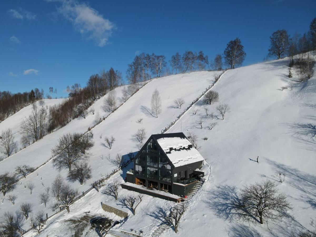 On Top Chalet Bran  Luaran gambar